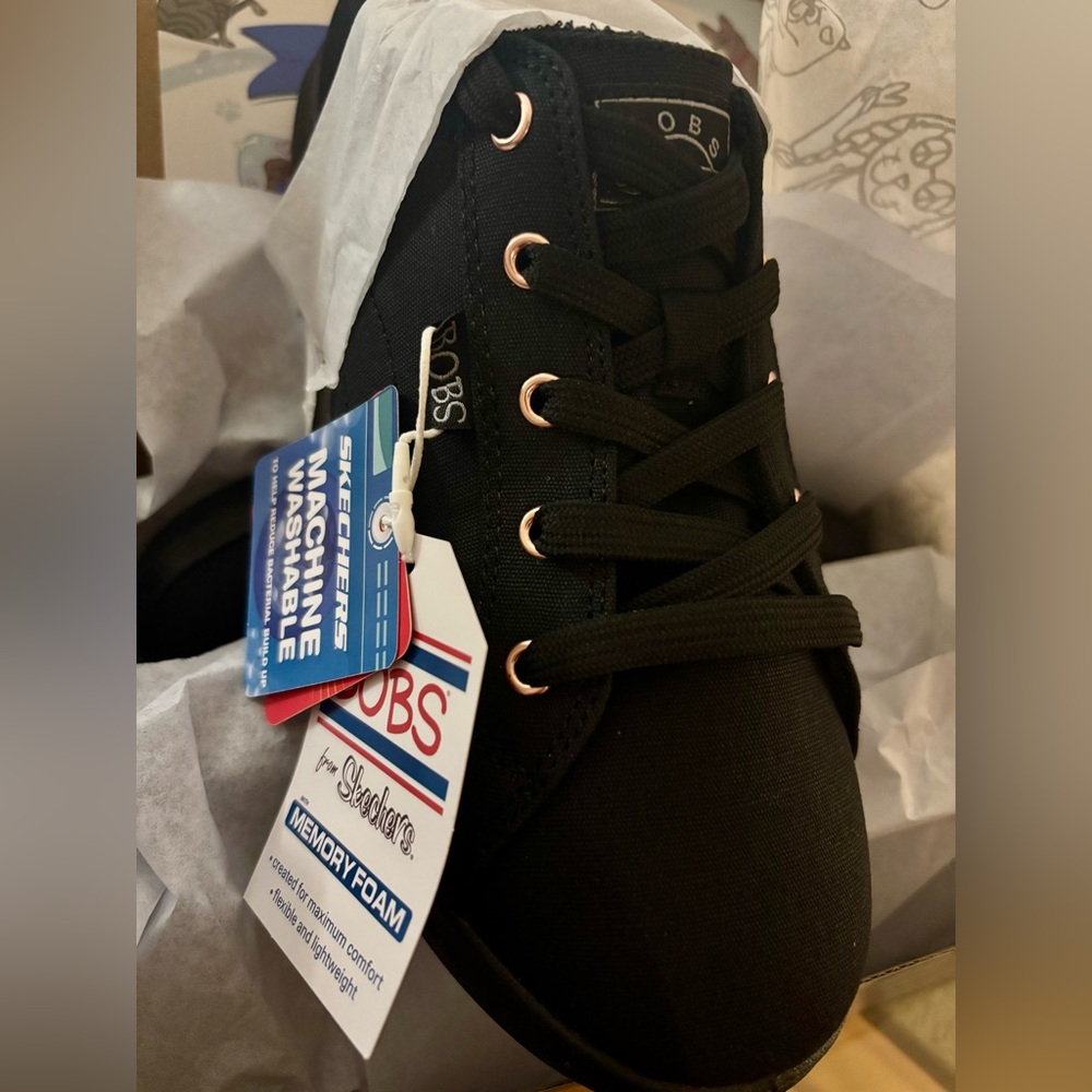 Skechers BOBS D’vine Sneaker with Memory Foam